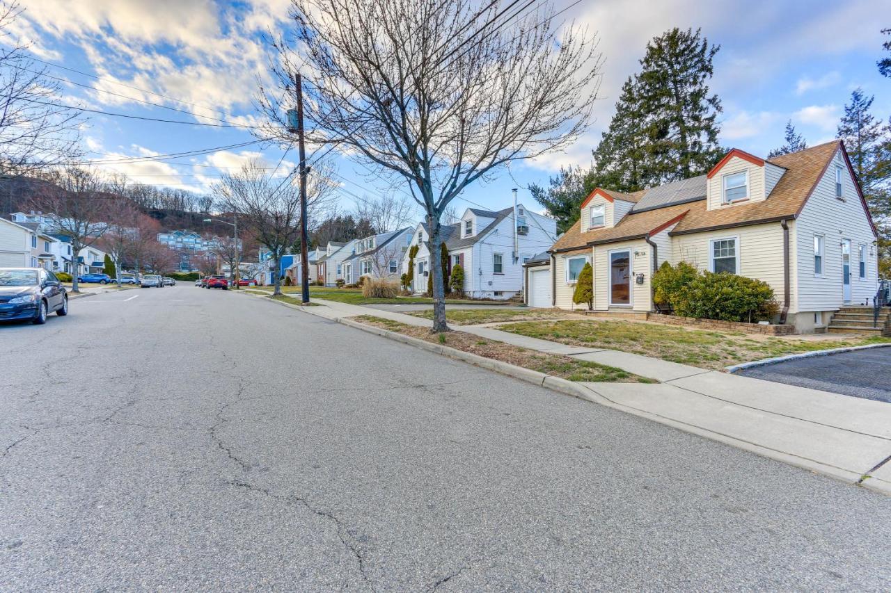 Quaint Clifton Home About 20 Mi To Manhattan! 외부 사진